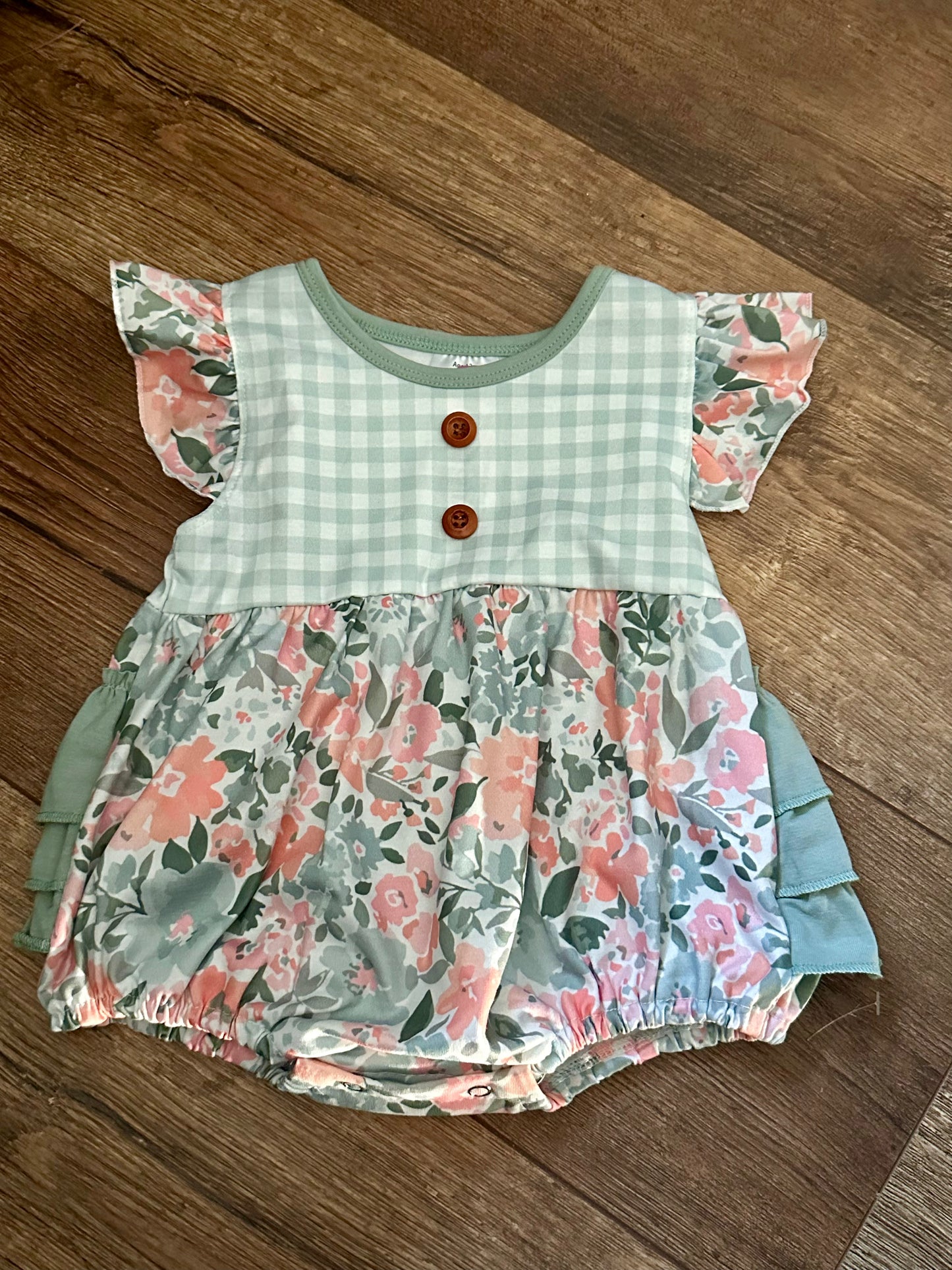 Floral Button Bubble