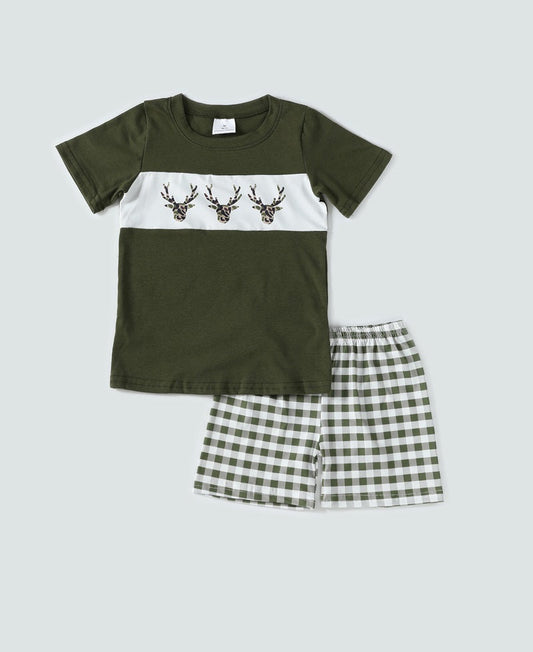 Plaid Deer Set