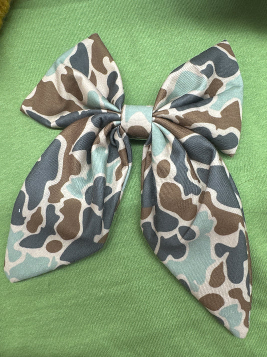 Camo Bow