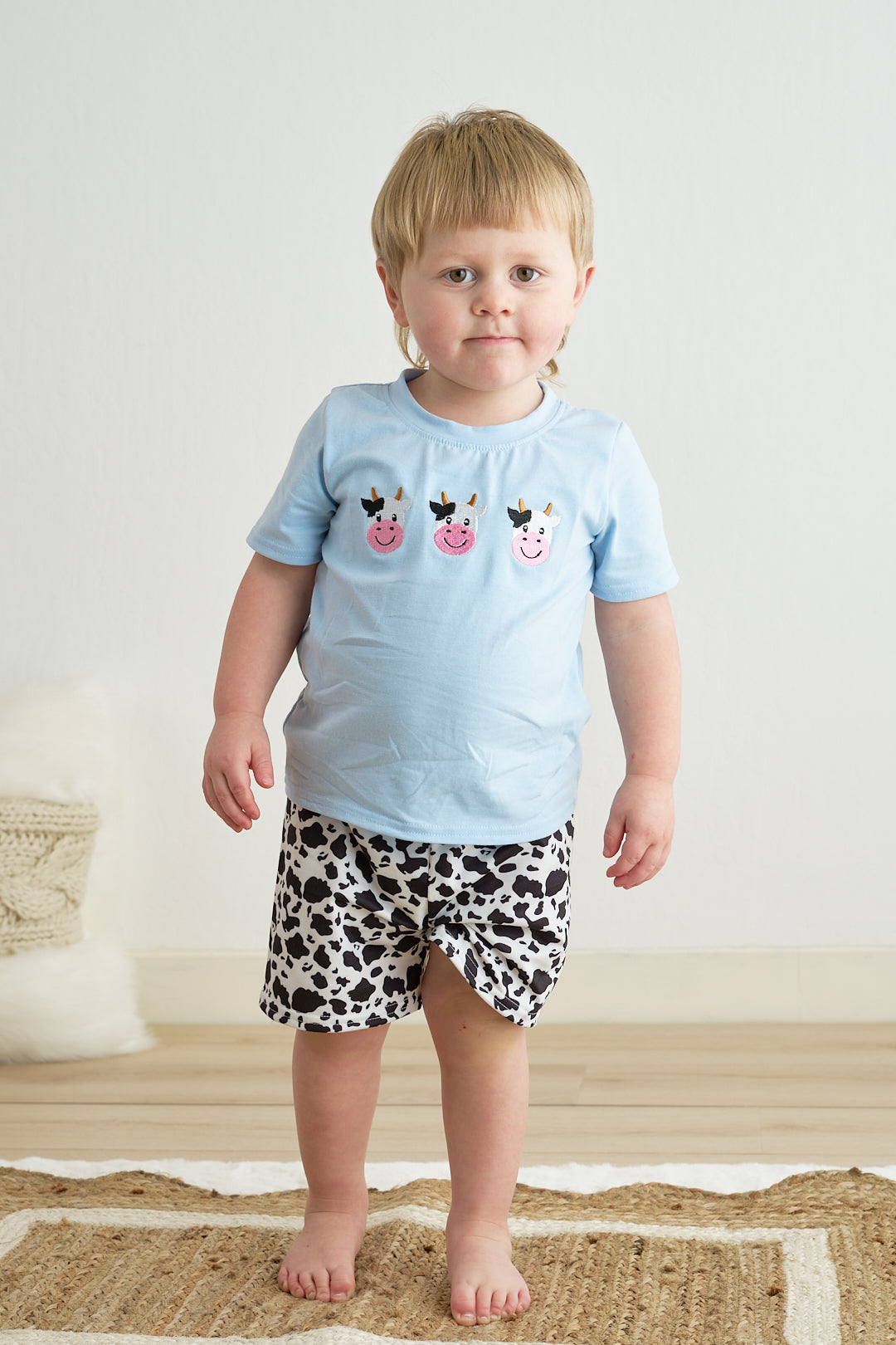 Blue cow embroidery boy set