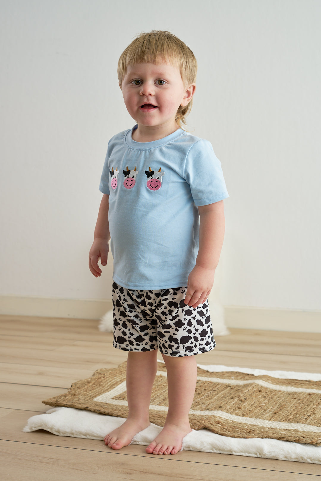 Blue cow embroidery boy set