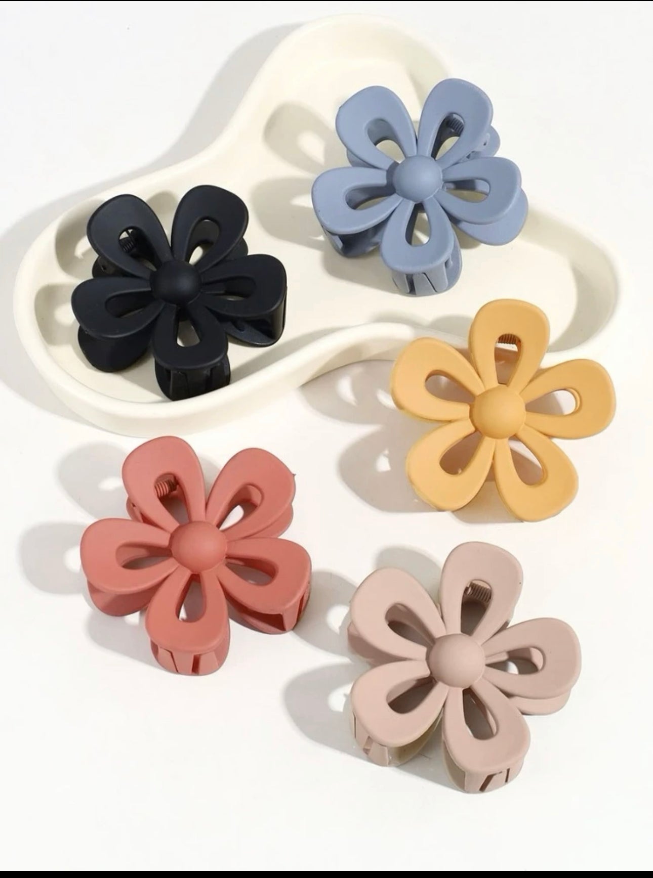 Jumbo Flower hairclip