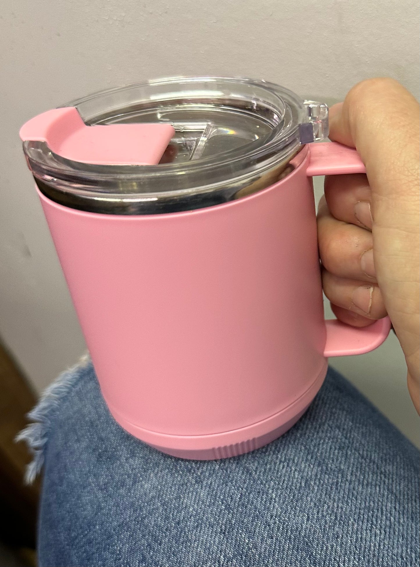 Travel mug