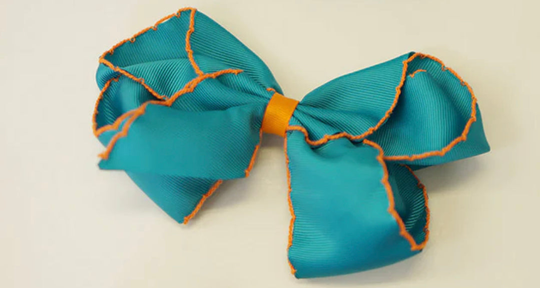 Moon Stitch Bow